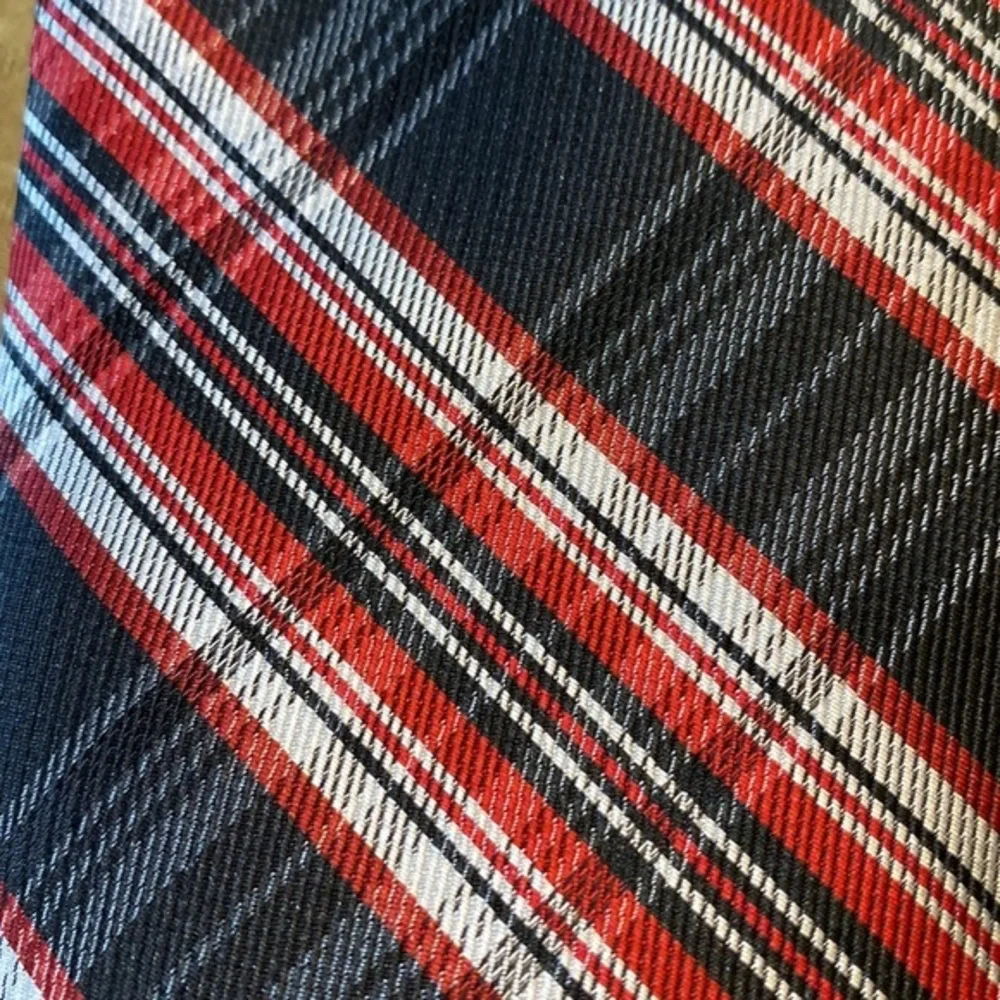 Pierre Cardin Men's Plaid Necktie Red White Classic Preppy Tie
